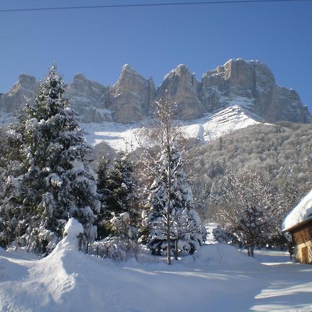 Eterpa Les Chalets De Pre Clos En Vercors Saint-Andéol Exterior foto