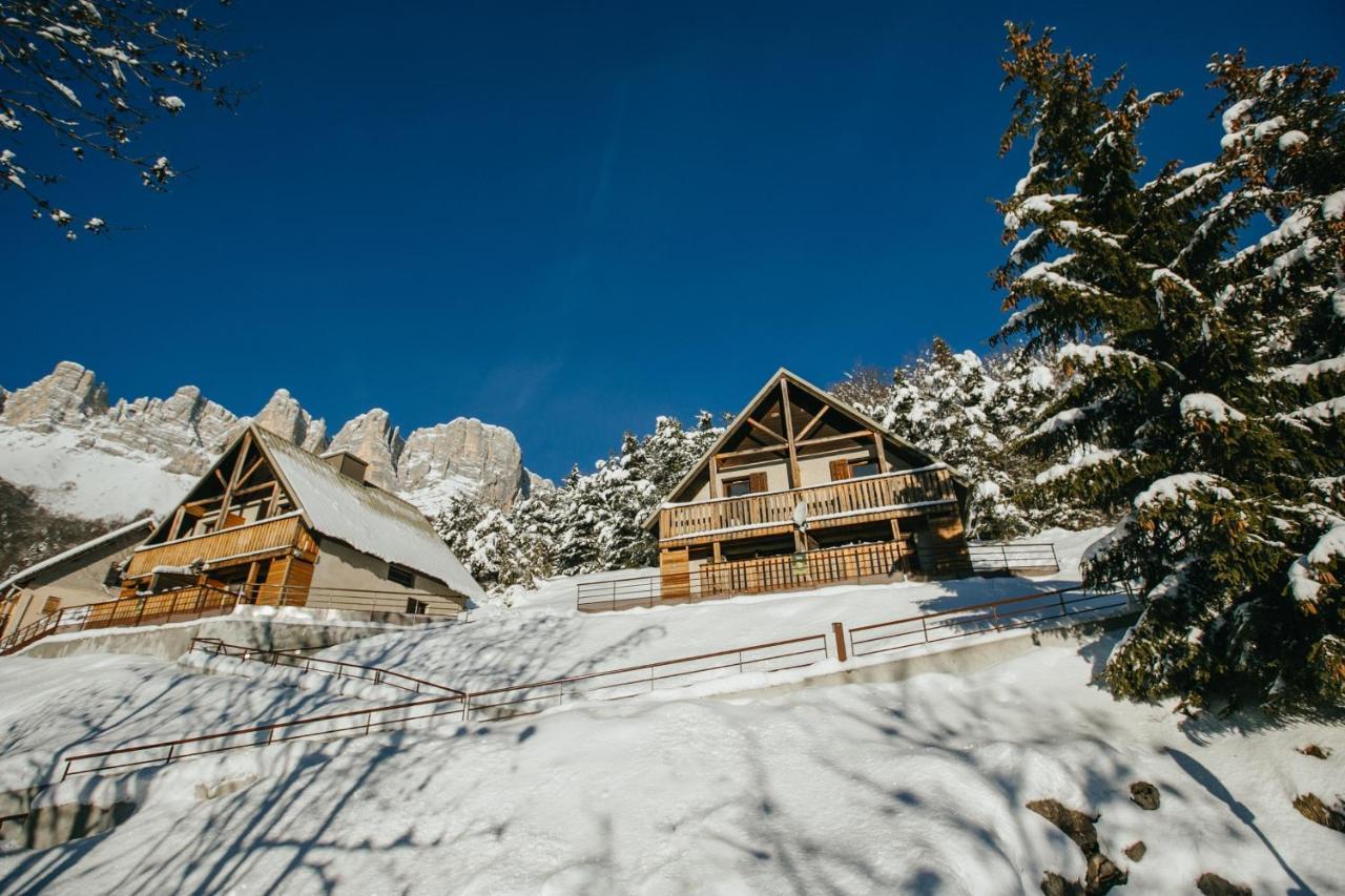 Eterpa Les Chalets De Pre Clos En Vercors Saint-Andéol Exterior foto