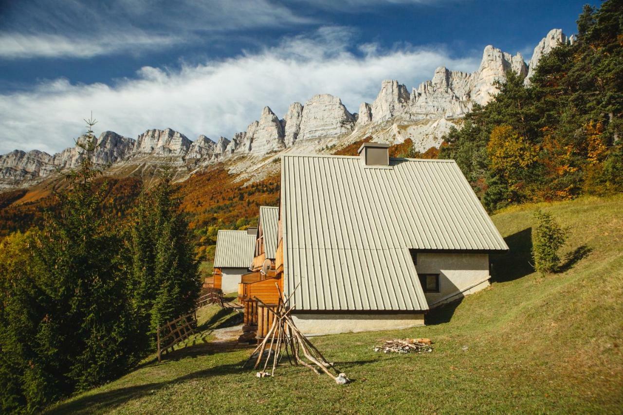 Eterpa Les Chalets De Pre Clos En Vercors Saint-Andéol Exterior foto