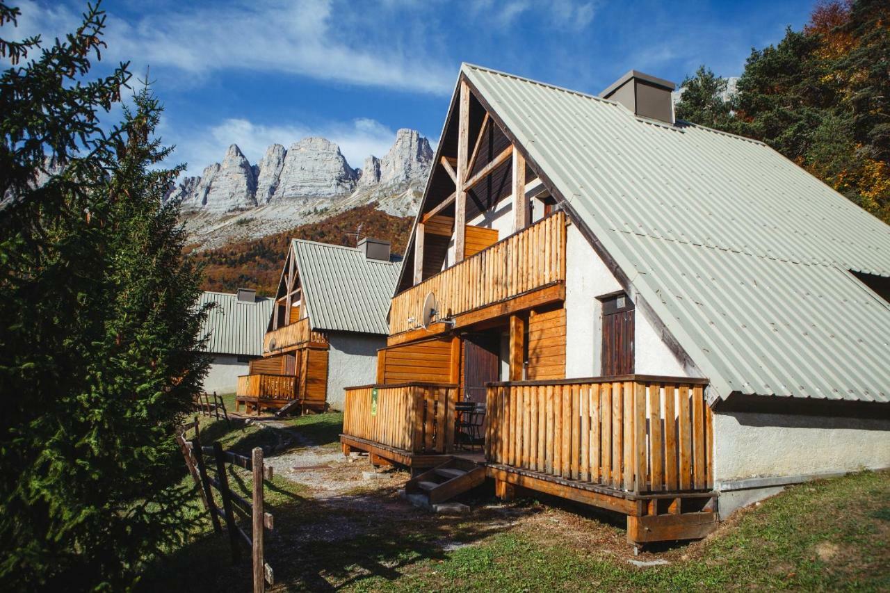 Eterpa Les Chalets De Pre Clos En Vercors Saint-Andéol Exterior foto